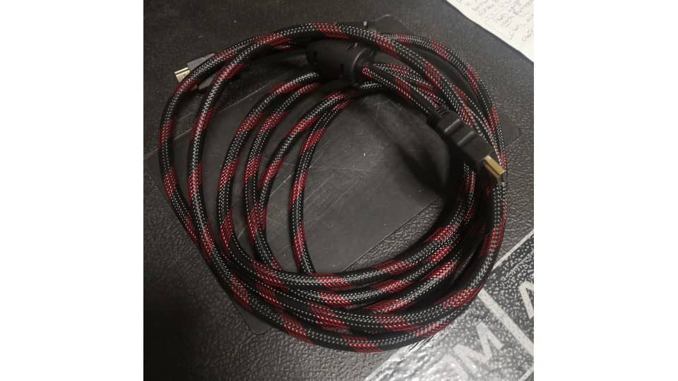 Изображения в цветной оплетке