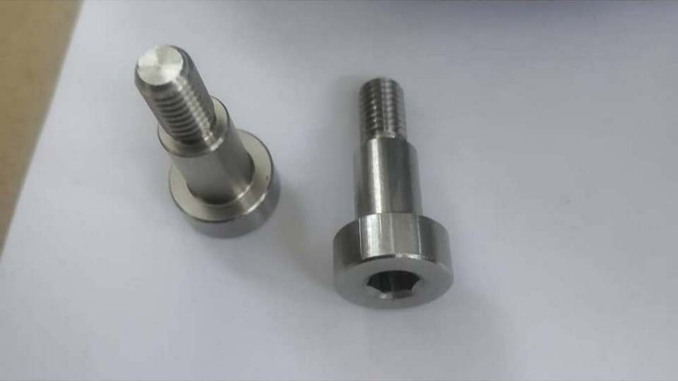 Изображения винт-ось M6x11, Ф7.95x12, 602-RM0668-0S