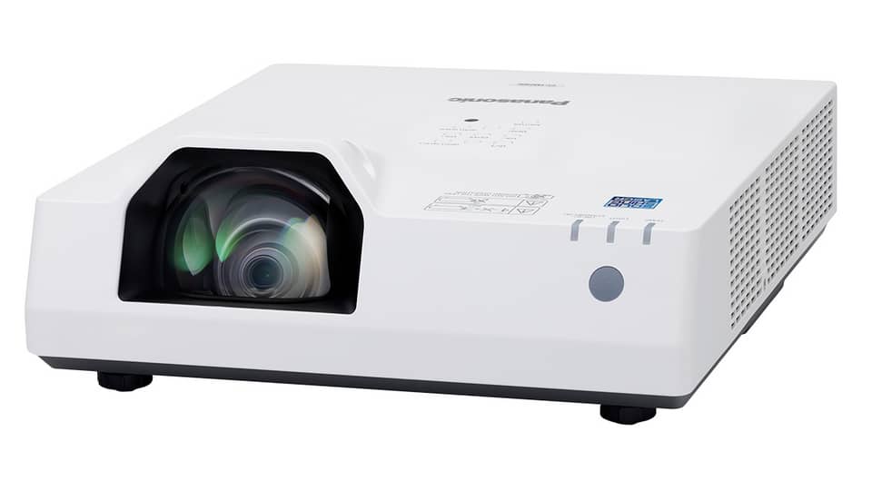 Изображения PANASONIC PT-TMW380