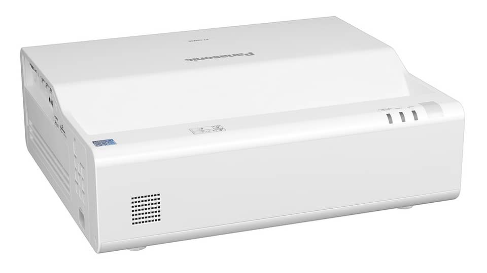 Изображения PANASONIC PT-CMZ50W