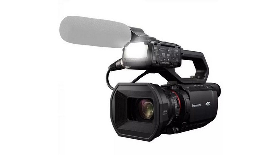 Изображения PANASONIC HC-X2000EE