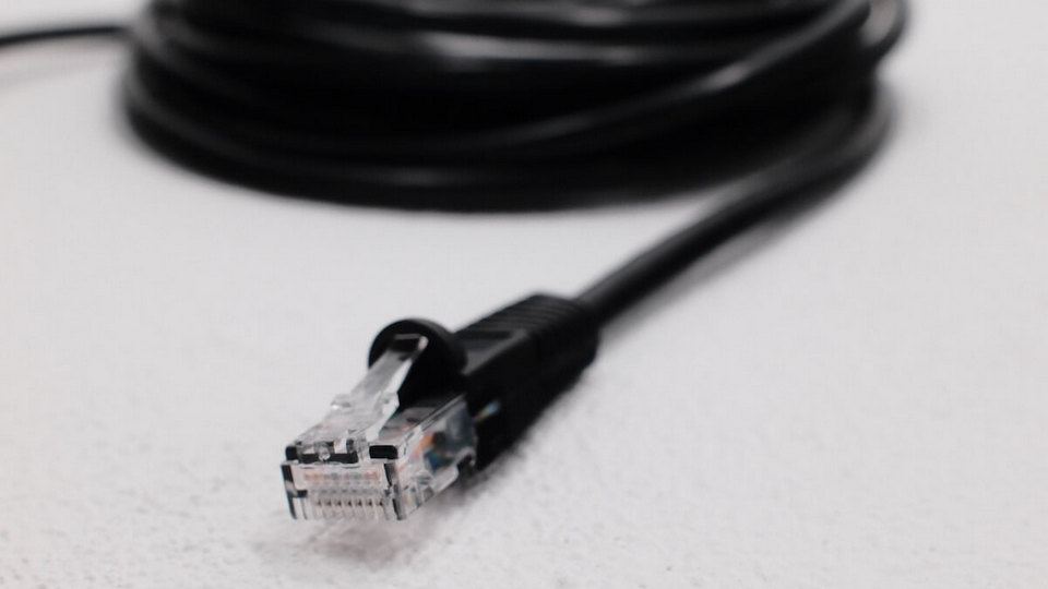 Изображения MRMC Network Cable for Cameras 7.5m with Ethernet Output